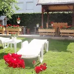 Mit Terrasse- Grill Und Garten By Interhome Lejlighed *