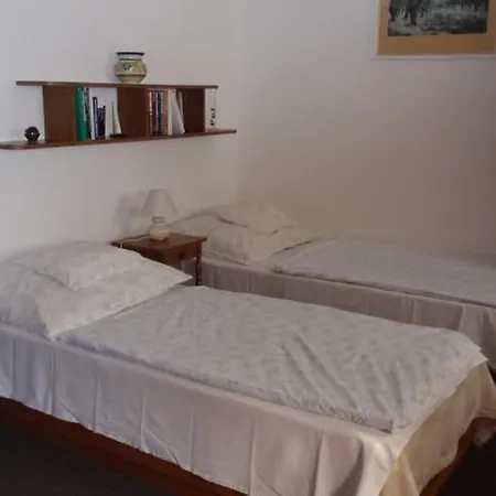 Mit Terrasse- Grill Und Garten By Interhome דירה